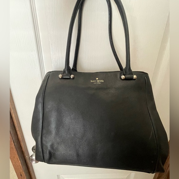 kate spade Handbags - Kate Spade Tote Bag